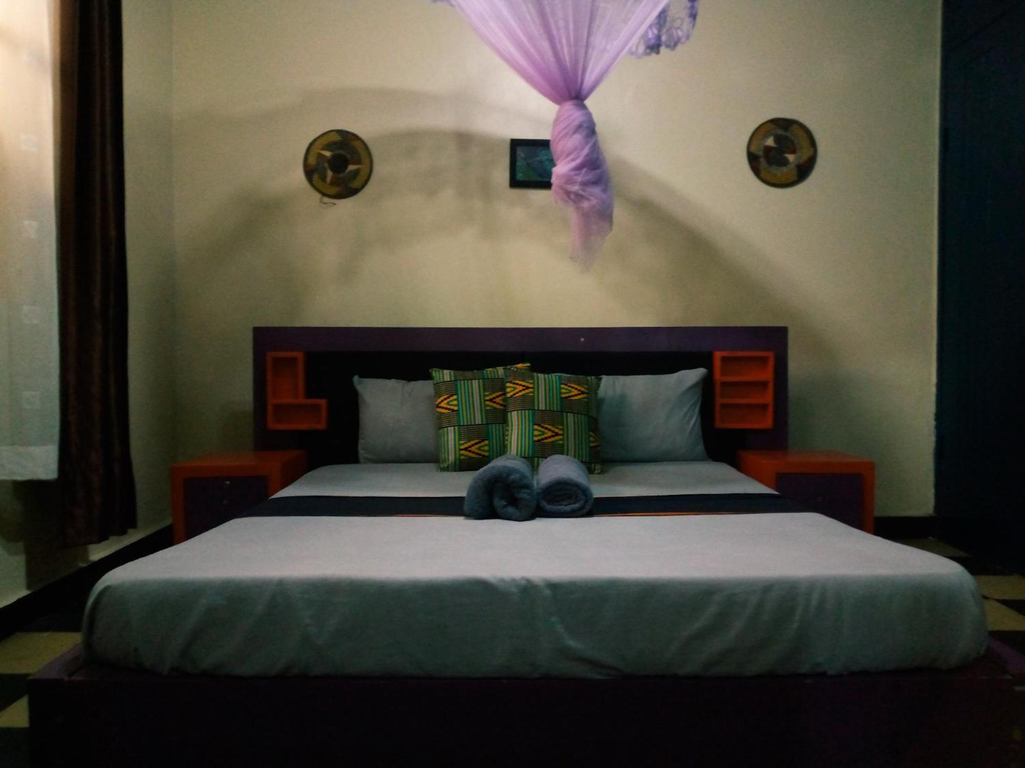 Santaviva Hotel Kisoro 外观 照片
