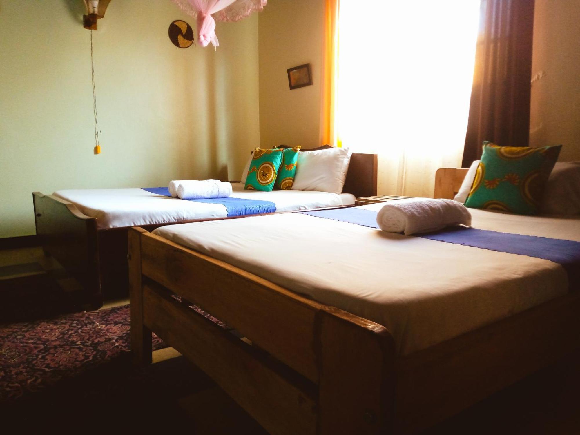 Santaviva Hotel Kisoro 外观 照片